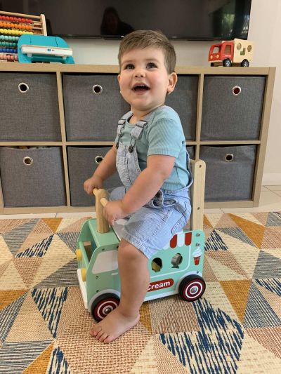 wooden walker ice cream truck
