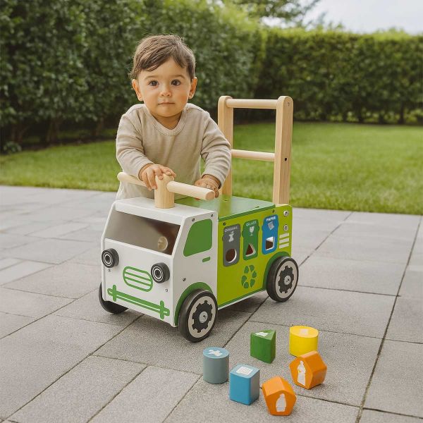 walker and ride on recycling truck